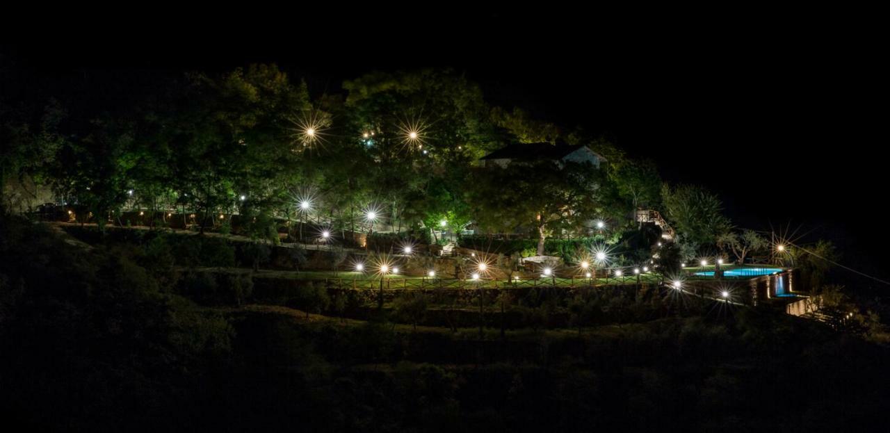 הוילה ארצו Il Castello Di Rigutinelli מראה חיצוני תמונה